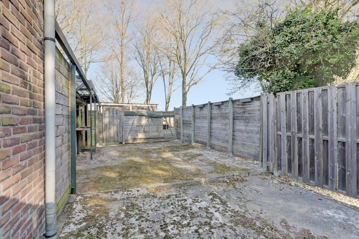 Photo 24 of Prins Alexanderstraat 116