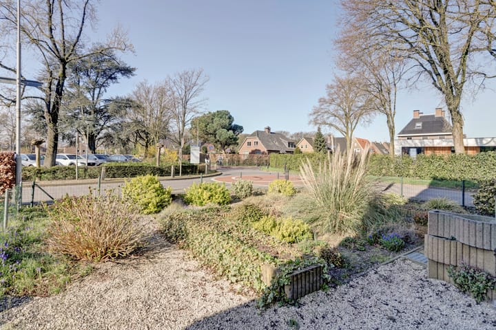 Photo 28 of Prins Alexanderstraat 116