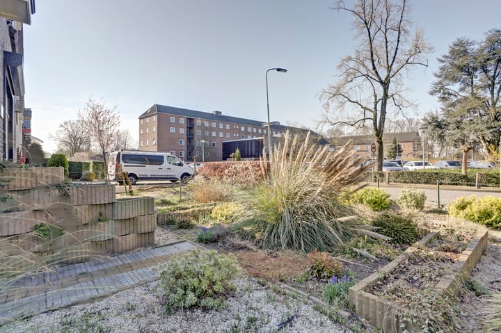 Photo 29 of Prins Alexanderstraat 116