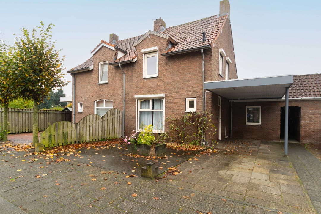 Foto 2 van van Ranststraat 9