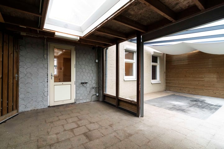 Photo 15 of van Ranststraat 9