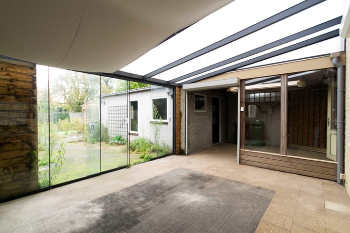 Photo 16 of van Ranststraat 9