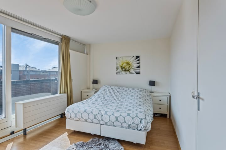 Foto 8 van Sphinxlunet 105-F