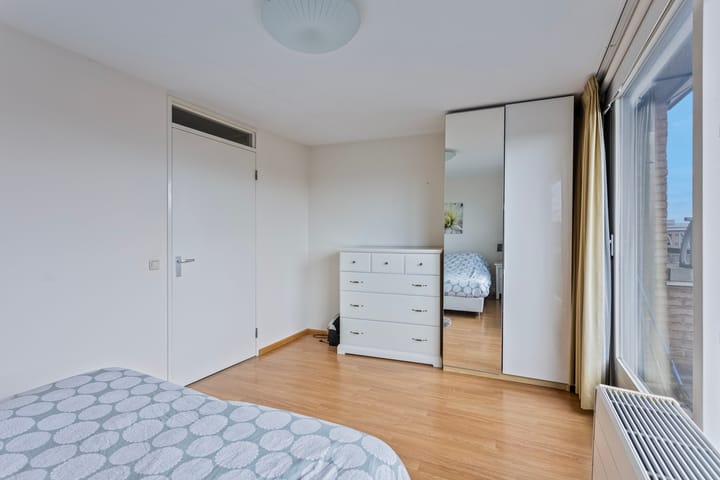 Foto 9 van Sphinxlunet 105-F