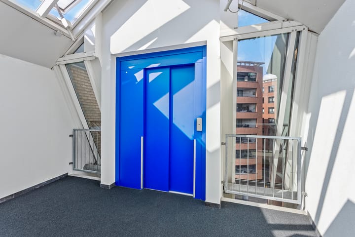 Foto 15 van Sphinxlunet 105-F