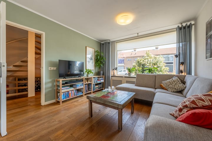 Photo 6 of Meidoornstraat 10