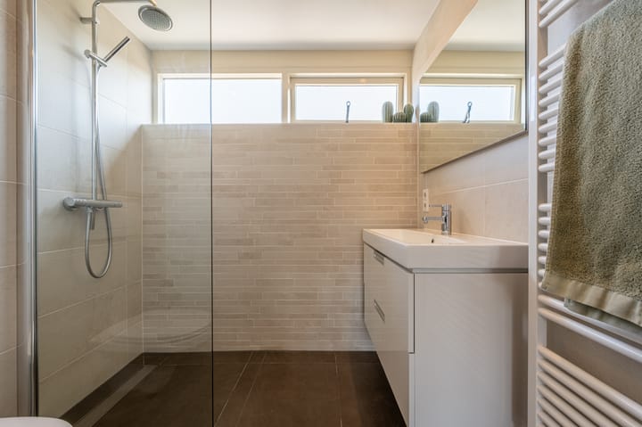 Photo 22 of Meidoornstraat 10