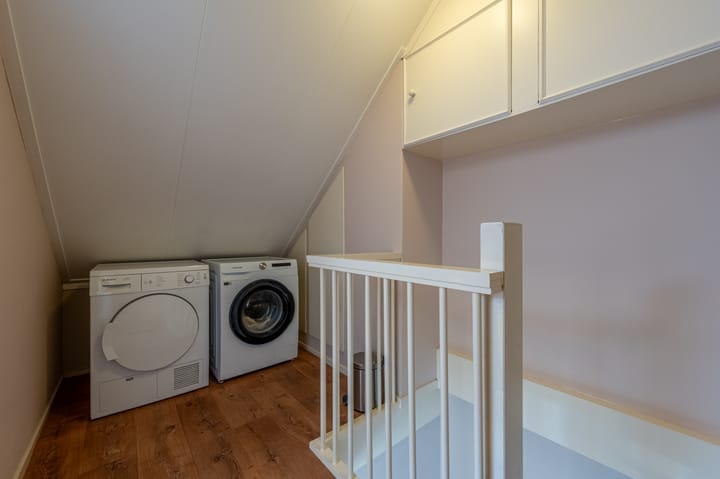 Photo 30 of Meidoornstraat 10