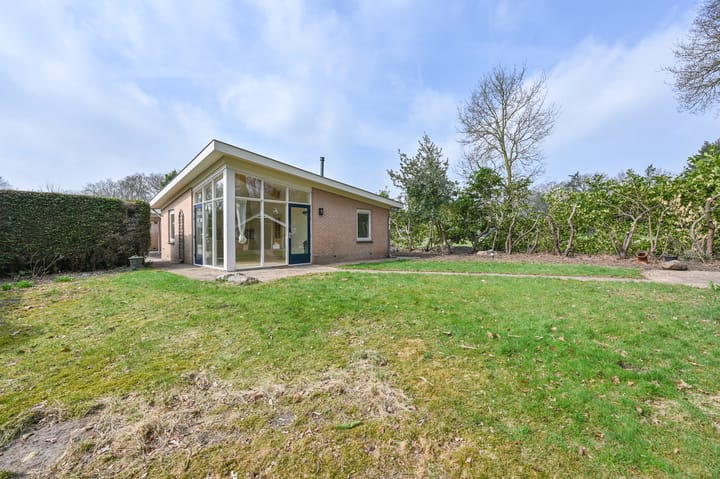 Foto 2 van Veenwaterweg 3-4