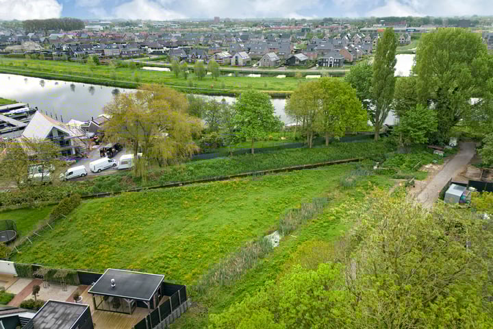 Foto 6 van Dijk 2-B