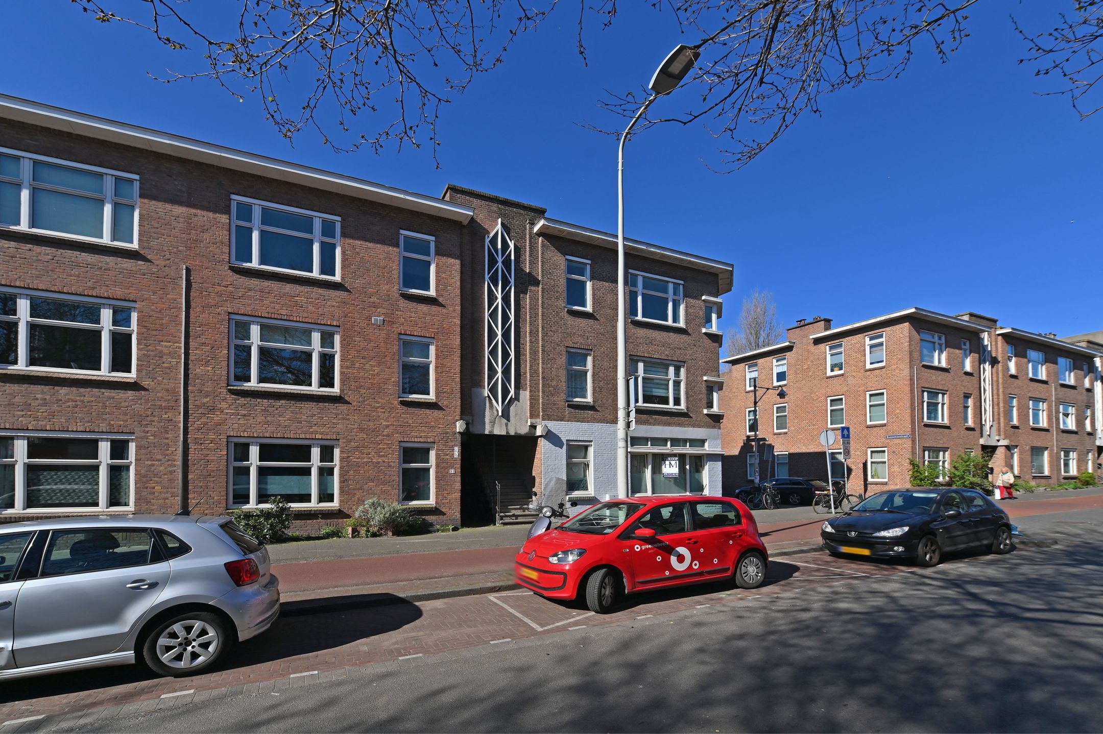 Photo 3 of Zuiderparklaan 31