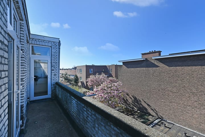 Photo 19 of Zuiderparklaan 31