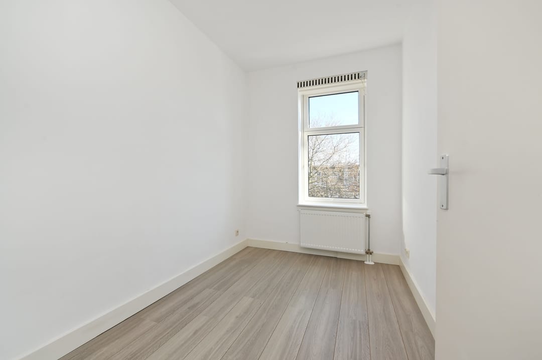 Photo 23 of Zuiderparklaan 31