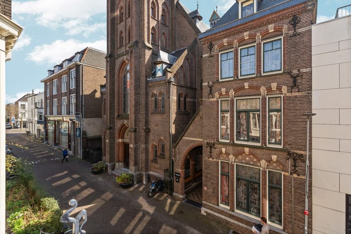 Photo 6 of Spoorwegstraat 19-1