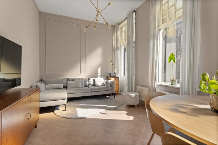 Photo 4 of Spoorwegstraat 19-1