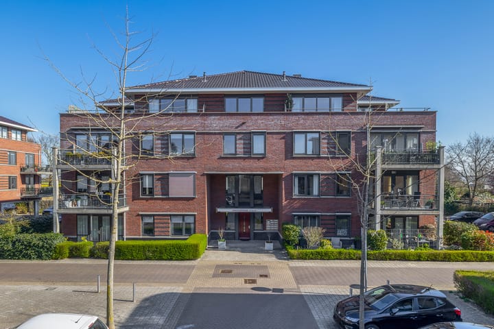 Foto 2 van Driehuizenpark 10