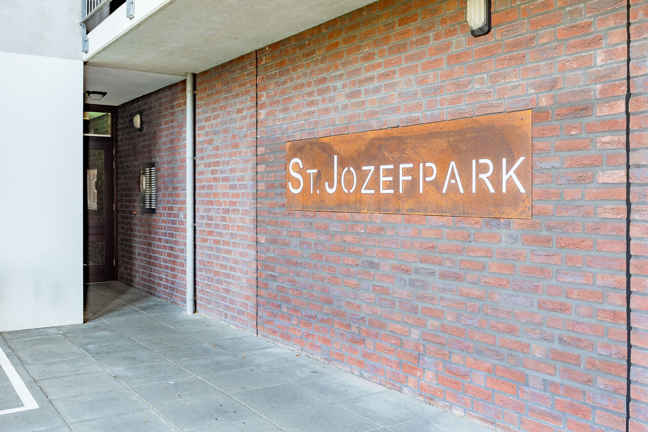 Photo 9 of Eindstraat 126