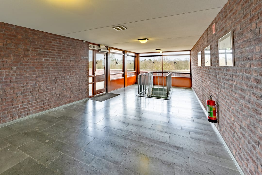 Photo 11 of Eindstraat 126