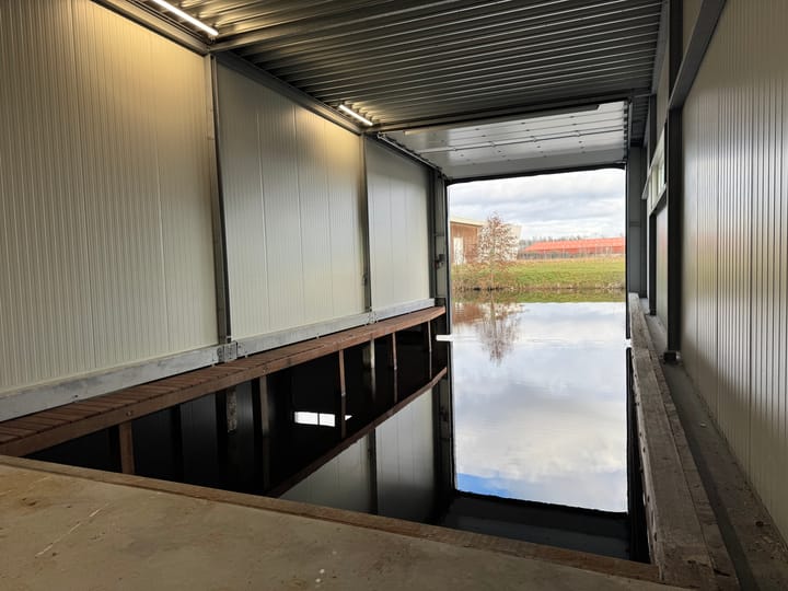 Photo 4 of De Steven 18