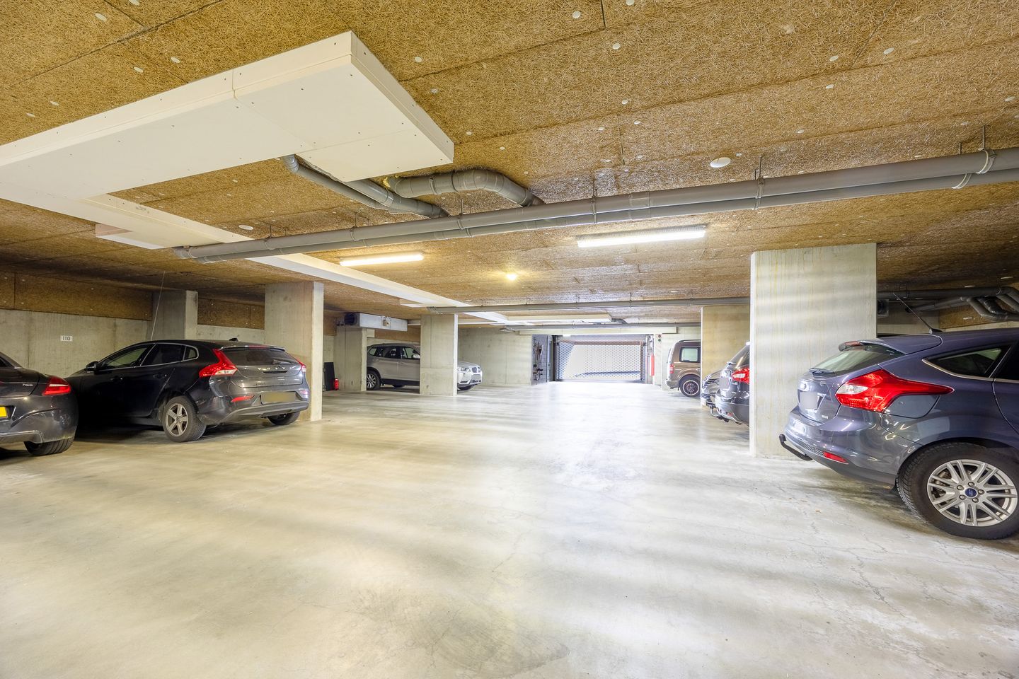 Photo 34 of Eindstraat 126