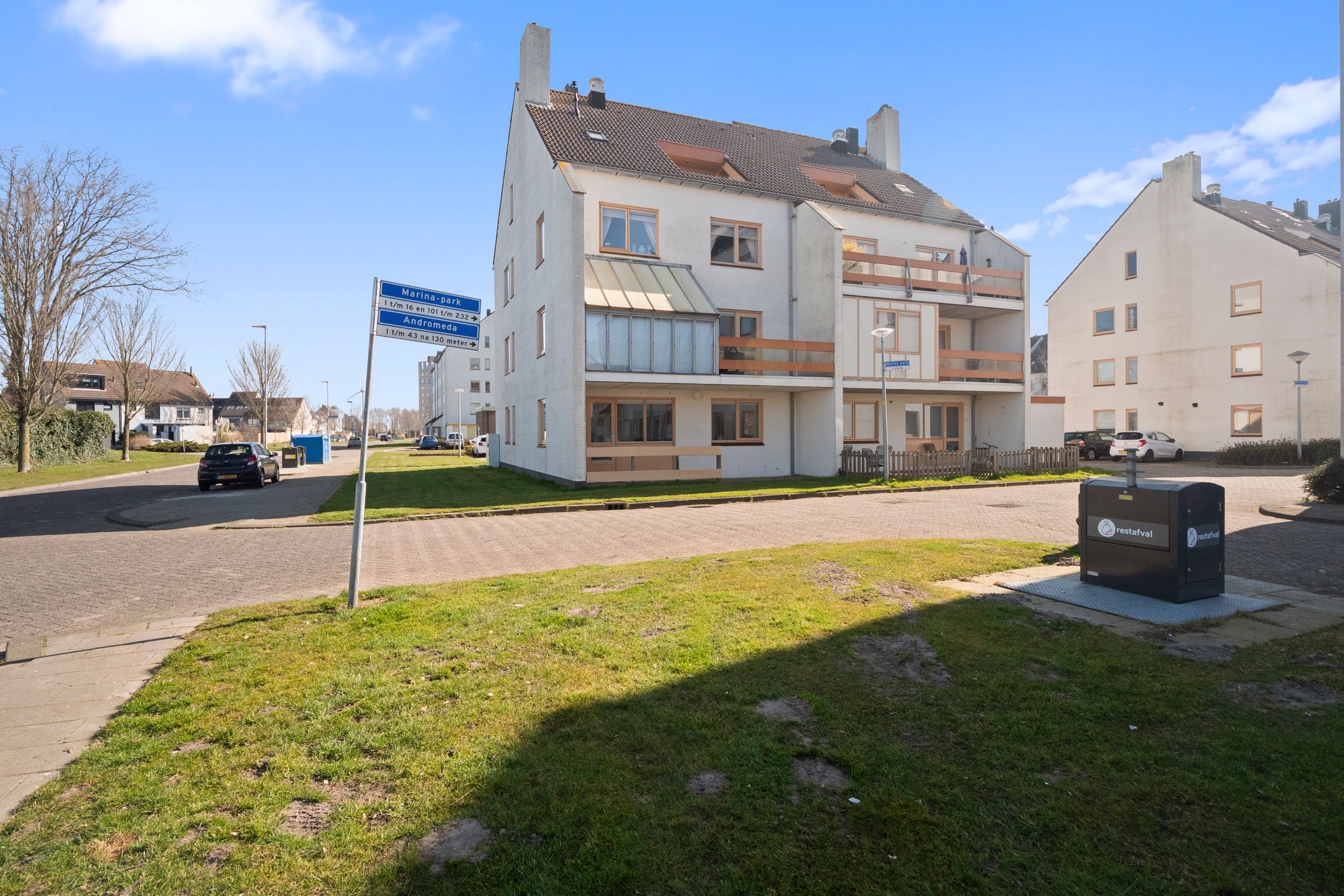 Photo 18 of Marina-Park 209