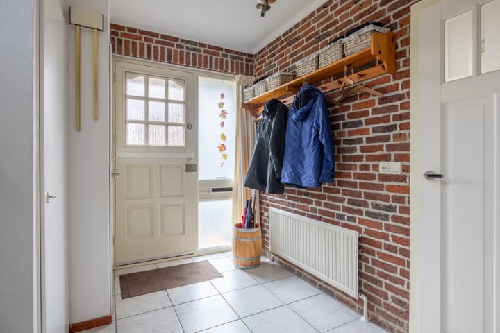 Foto 14 van Schoolstraat 44