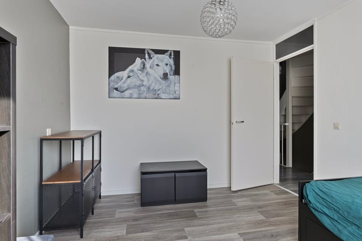 Foto 13 van Montgomerystraat 17