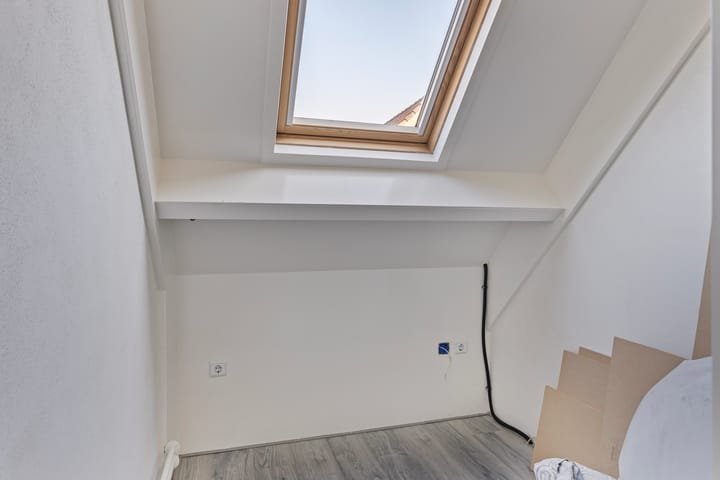 Foto 14 van Montgomerystraat 17