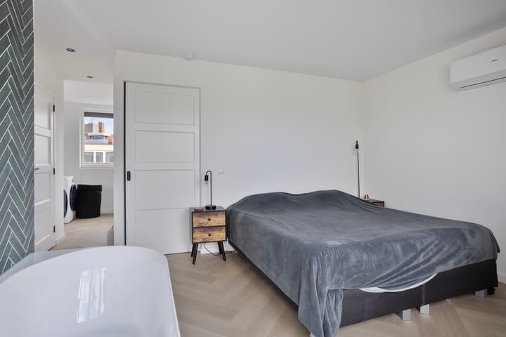 Foto 36 van Rosa de Werdstraat 30