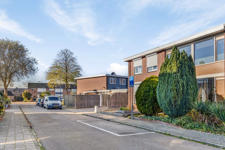 Foto 3 van van Nagellstraat 18