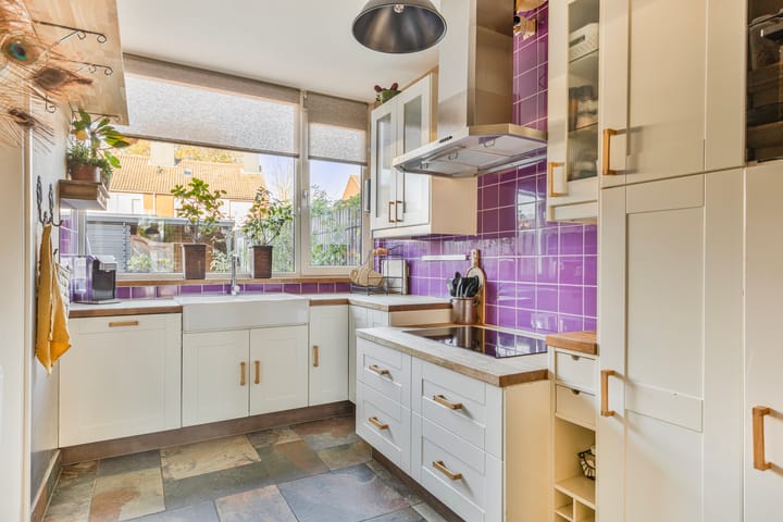 Foto 14 van van Nagellstraat 18