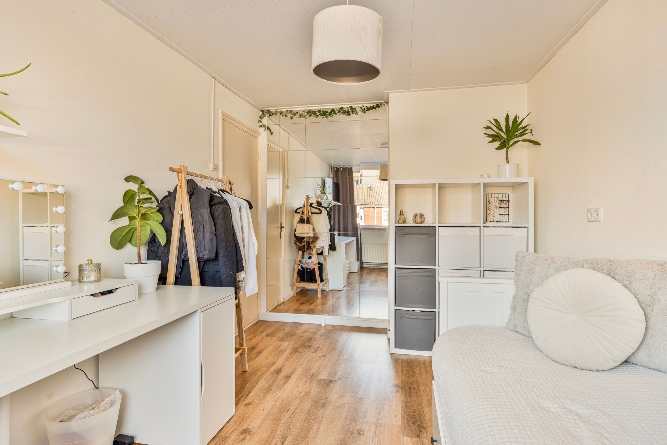 Foto 27 van van Nagellstraat 18