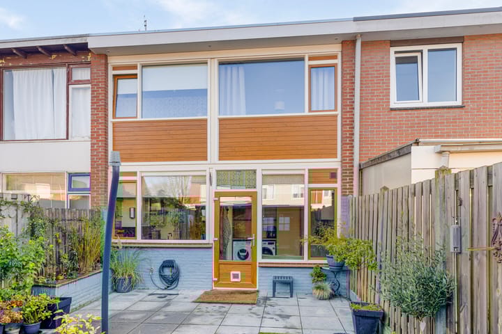 Foto 32 van van Nagellstraat 18