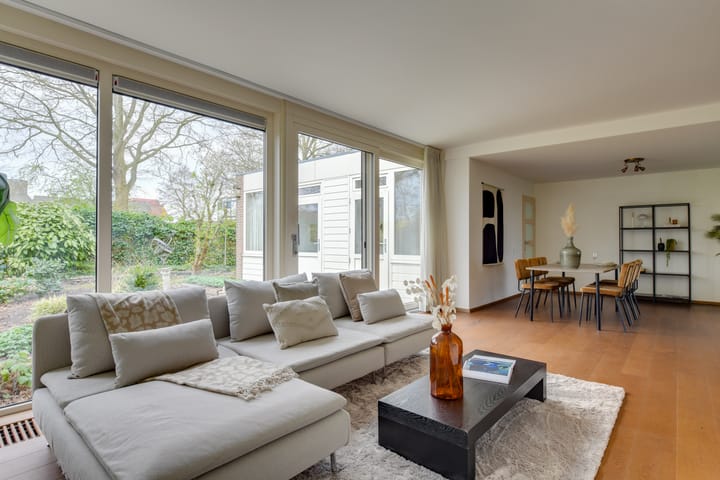 Photo 12 of Mahonialaan 12