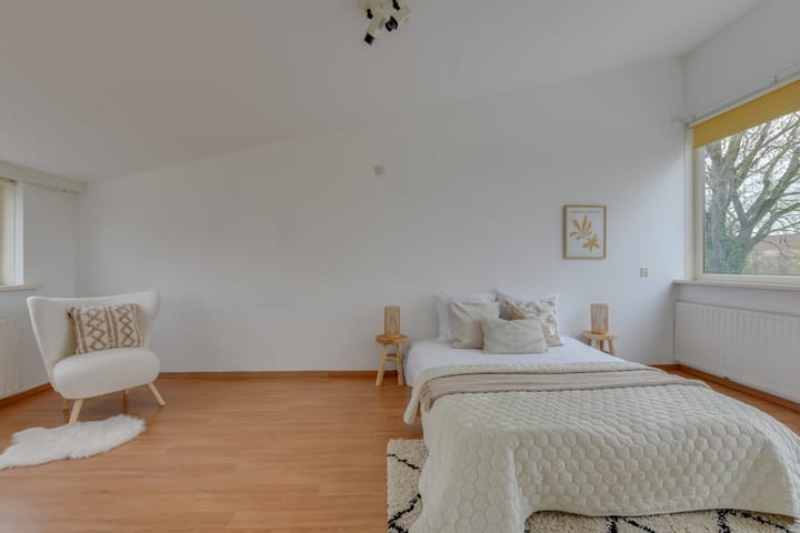 Photo 36 of Mahonialaan 12