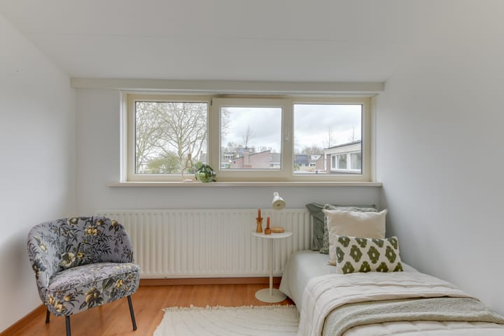 Photo 40 of Mahonialaan 12