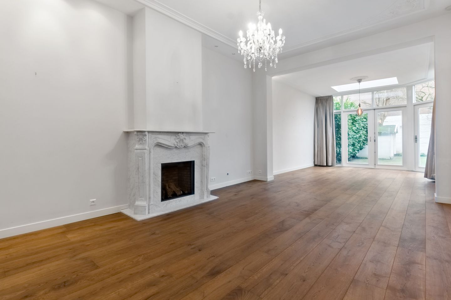 Foto 10 van Riouwstraat 158