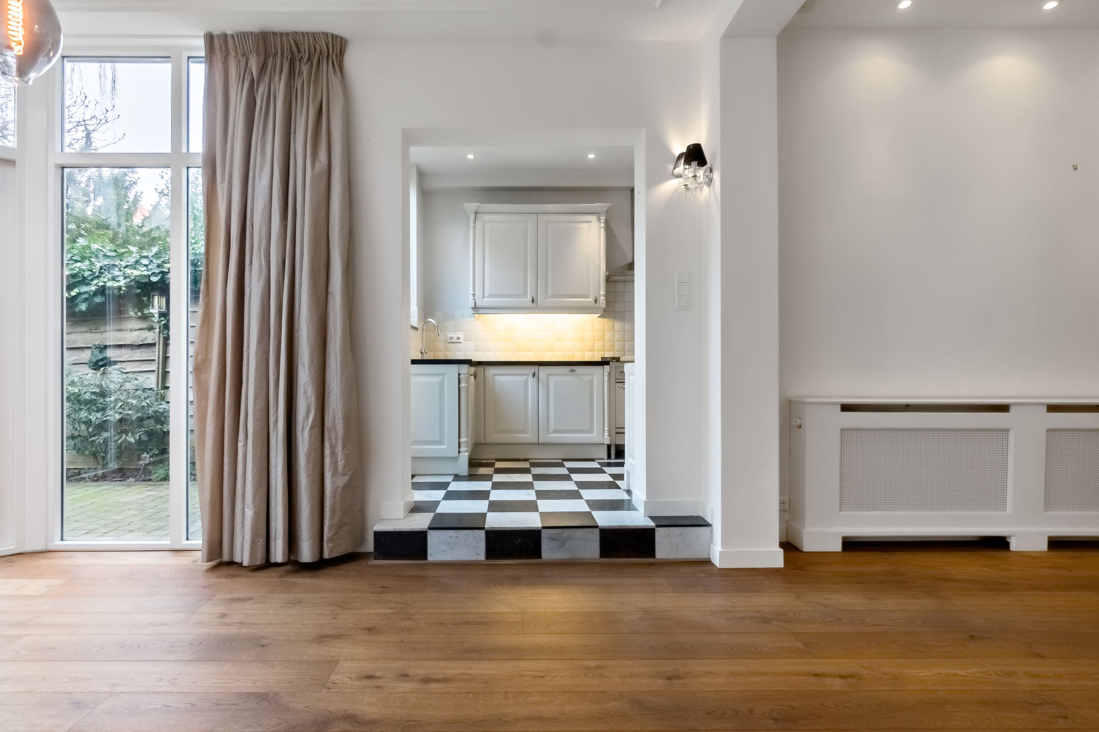 Foto 15 van Riouwstraat 158