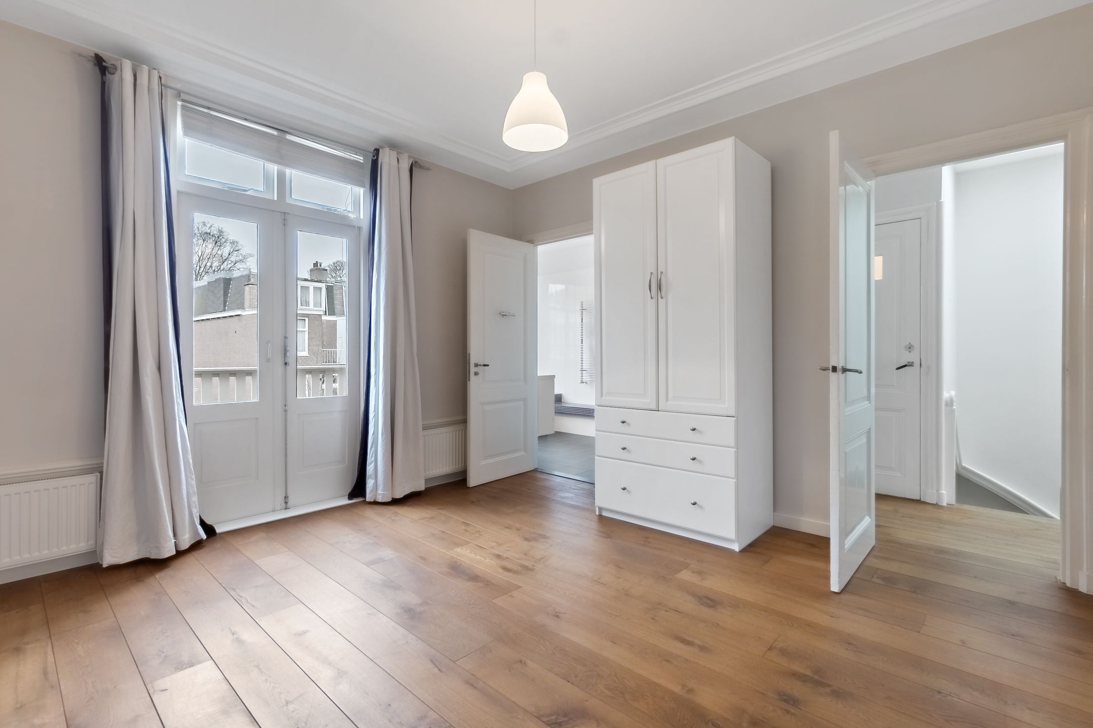 Foto 45 van Riouwstraat 158