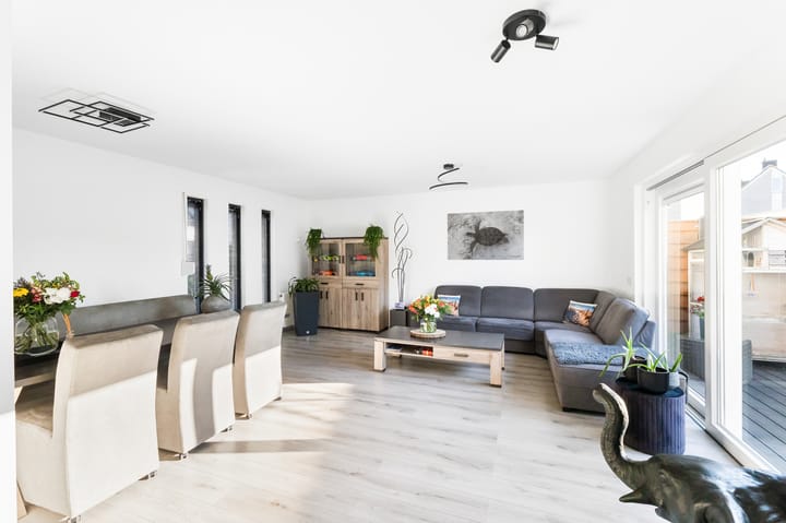 Photo 13 of Marga Klompelaan 18