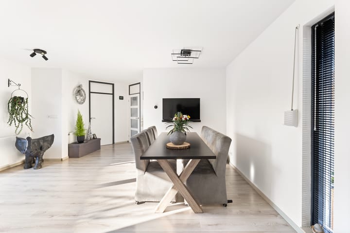 Photo 14 of Marga Klompelaan 18