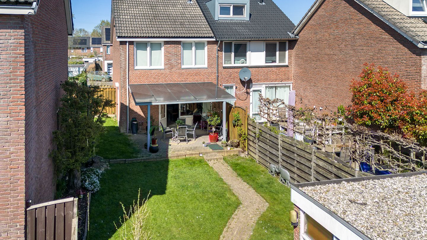 Photo 29 of Caumerstraat 73