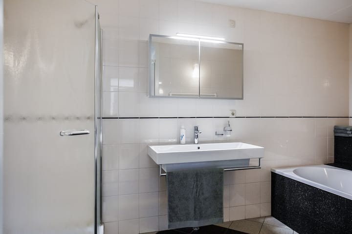 Foto 32 van Laan van Chopin 28