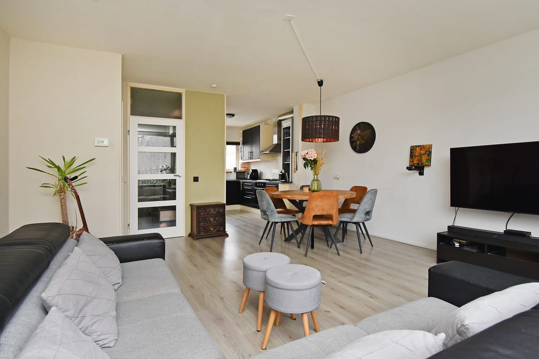 Foto 2 van Claude Debussystraat 10