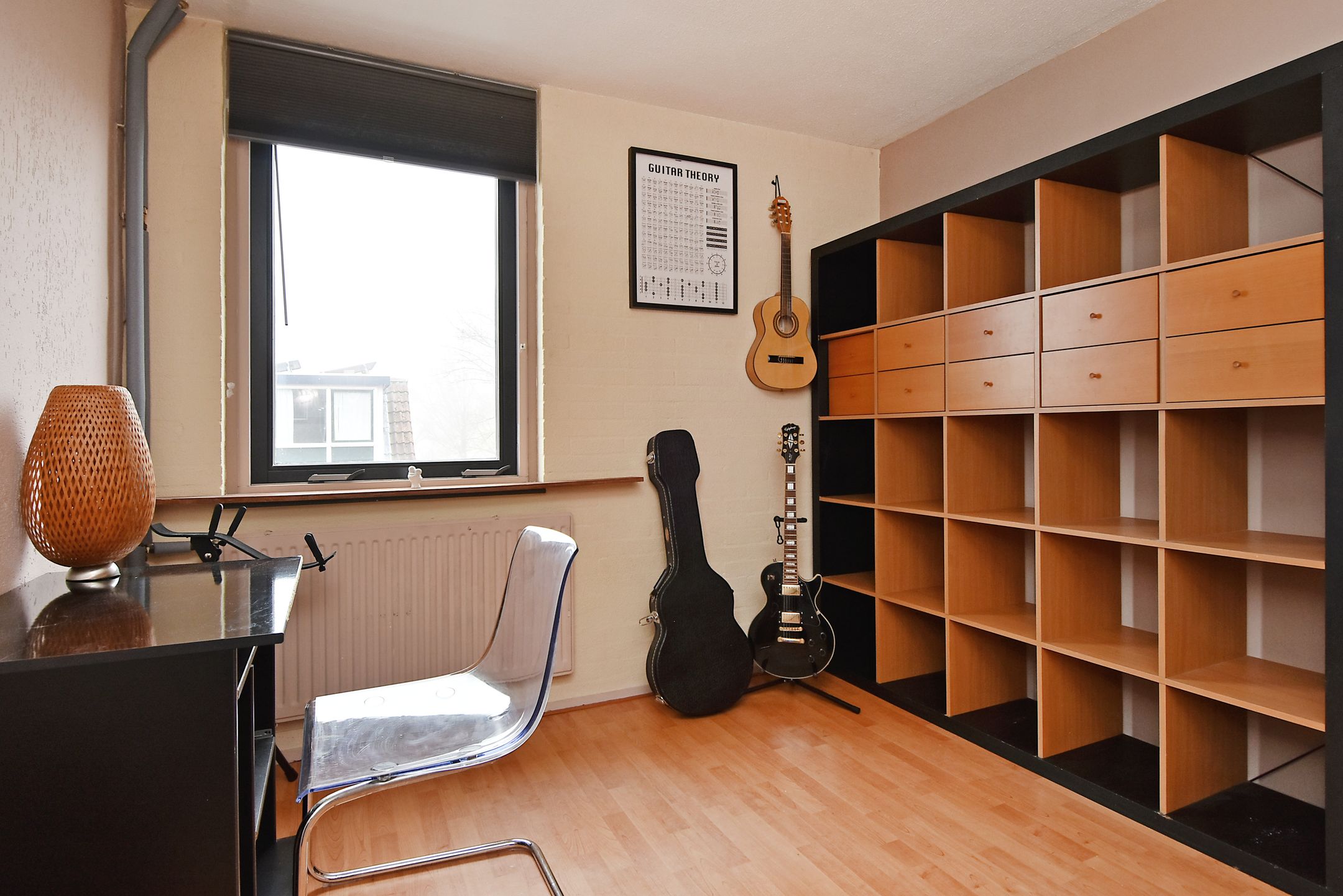 Foto 24 van Claude Debussystraat 10