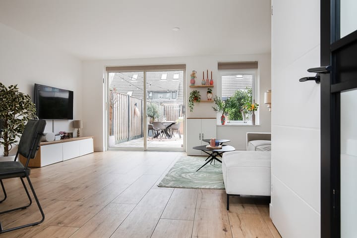 Foto 11 van Elisa van Calcarstraat 22