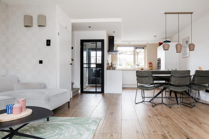 Foto 16 van Elisa van Calcarstraat 22