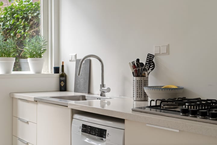 Photo 15 of Vondellaan 71