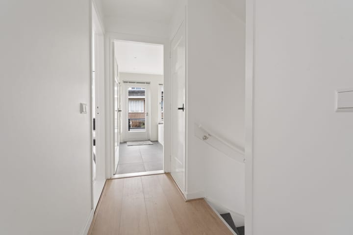 Photo 25 of Vondellaan 71