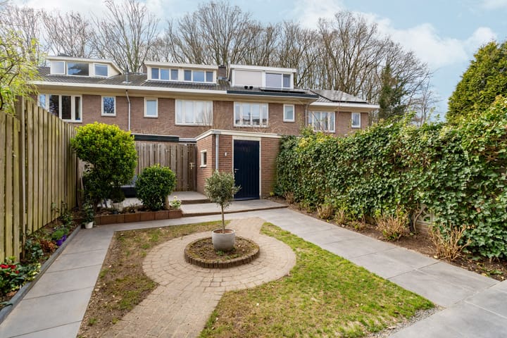 Photo 36 of Vondellaan 71